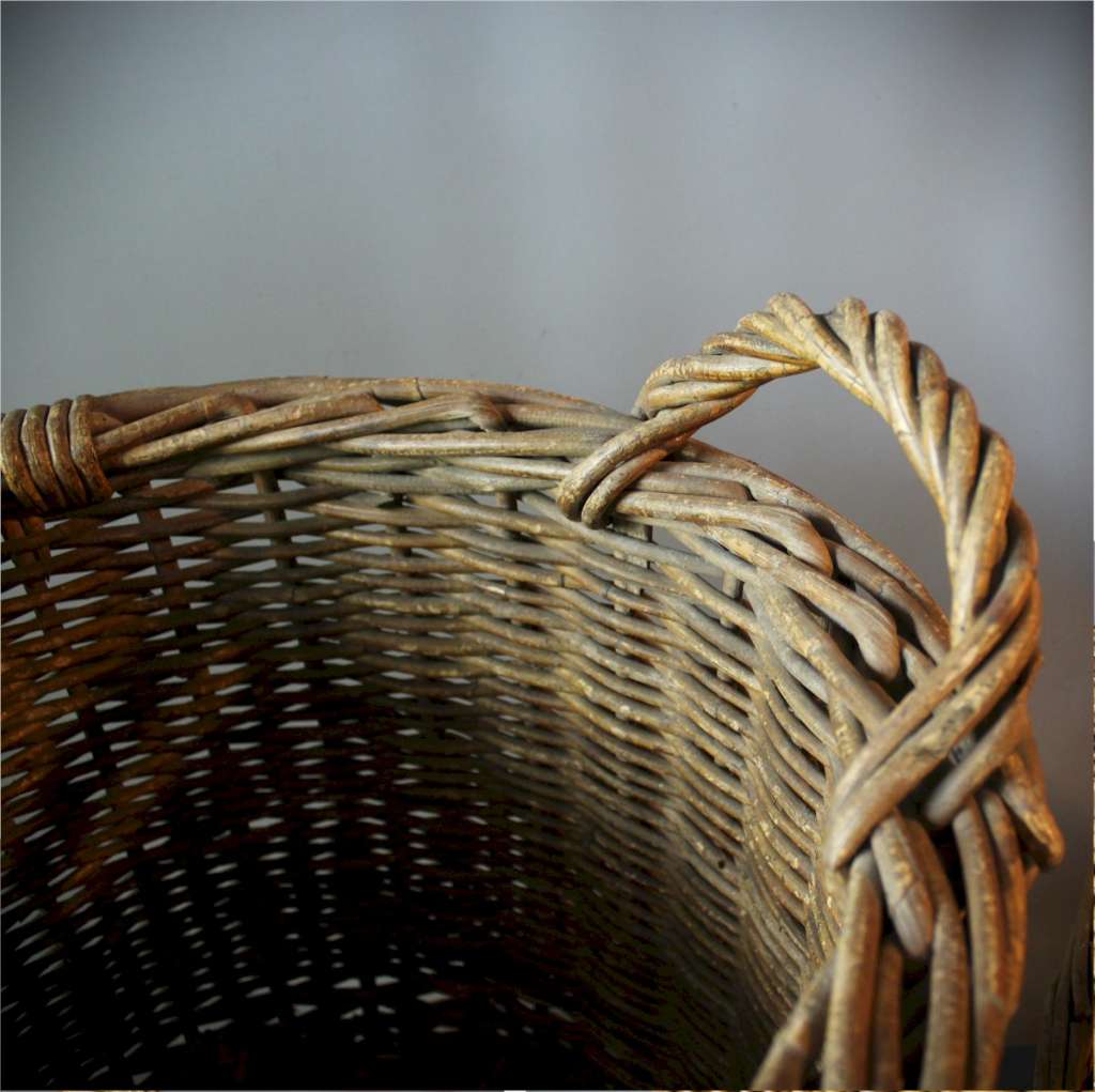 Wicker log basket